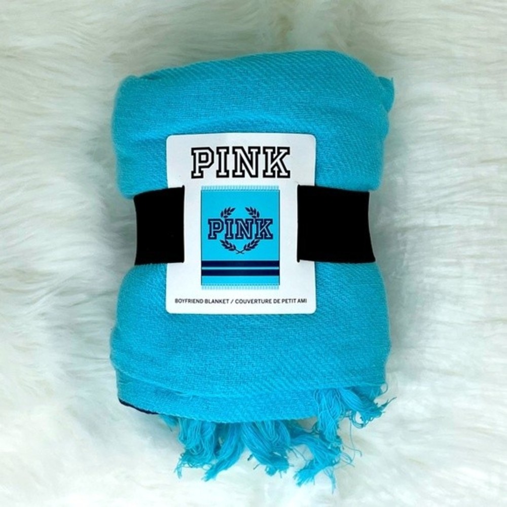 NWT PINK Boyfriend Blanket, Turquoise/Navy, 50" x  60"